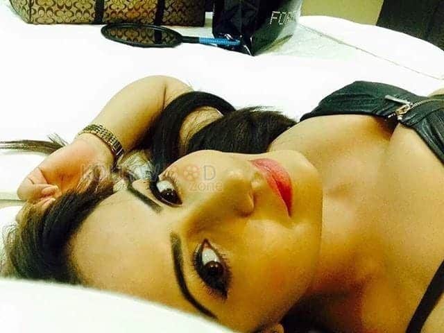 Bigg Boss Telugu 2 Contestant Nandini Rai Photos 14