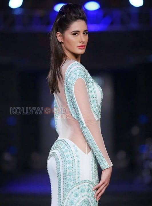 Bollywood Actress Nargis Fakhri Semi Nude Pictures 04