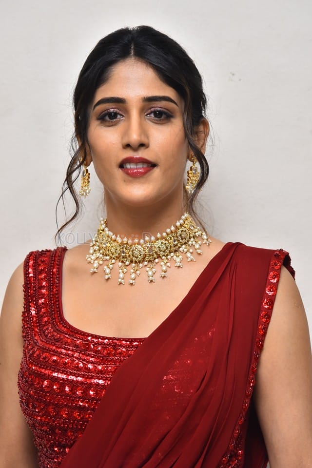 Heroine Chandini Chowdary at Music Shop Murthy Pre Release Event Photos 08