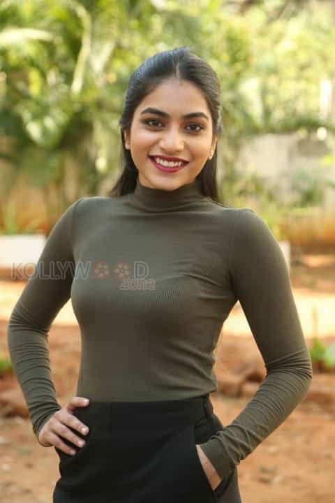 Punarnavi Bhupalam Interview Photos 14