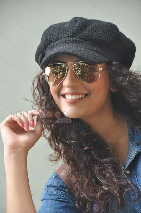 Run Raja Run Movie Heroine Seerat Kapoor Pictures 03