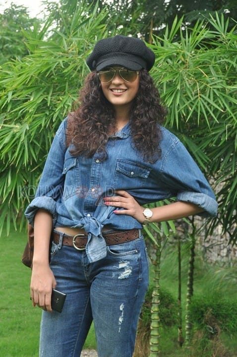 Run Raja Run Movie Heroine Seerat Kapoor Pictures 07