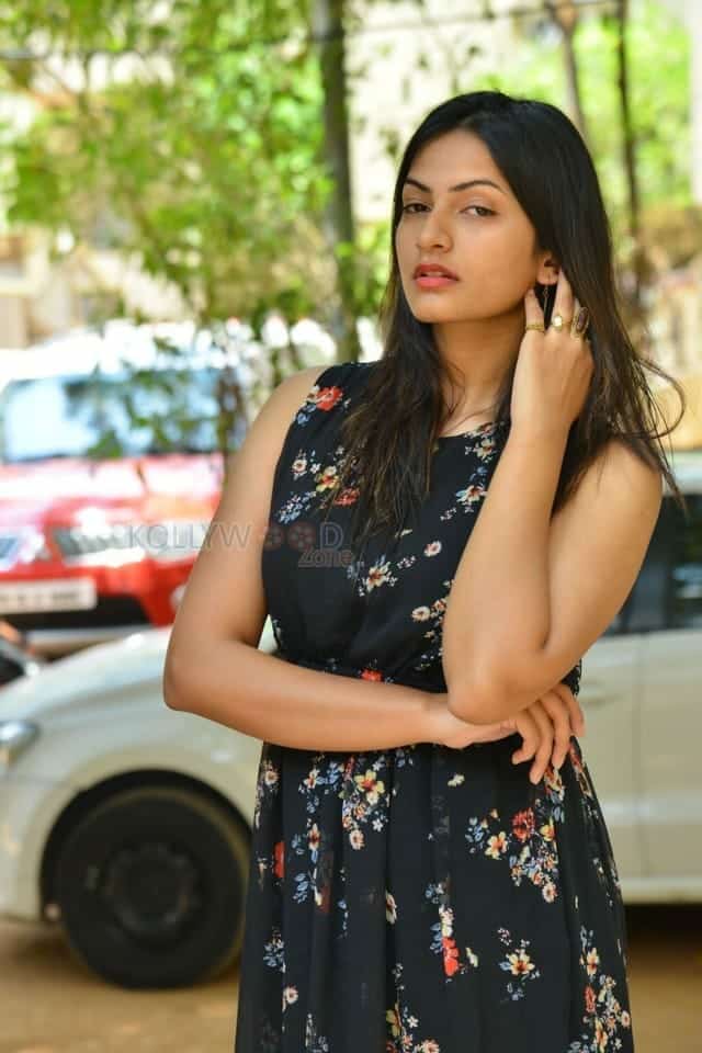 Sanjeevini Movie Heroine Swetha Varma Photos 13