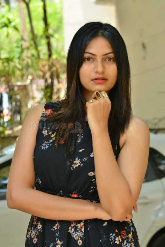 Sanjeevini Movie Heroine Swetha Varma Photos 14