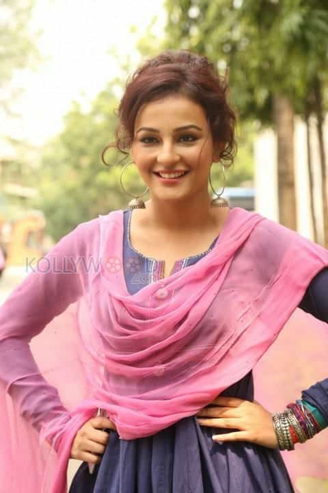 Seerat Kapoor Photos 09