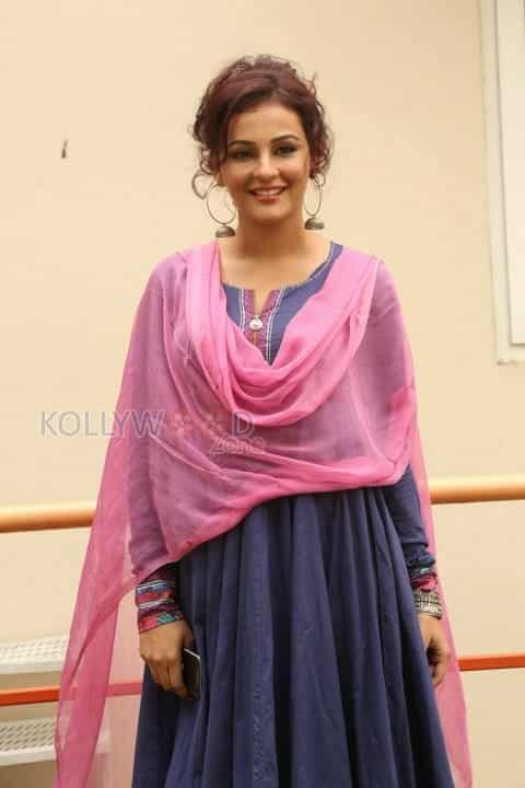 Seerat Kapoor Photos 16