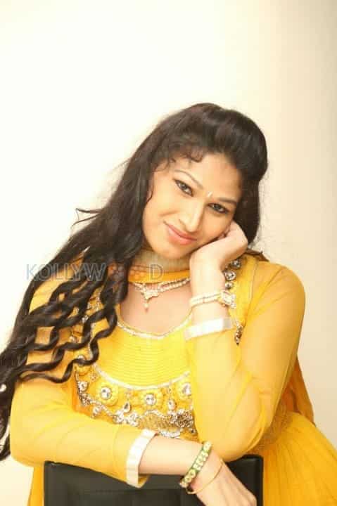 Telugu Actress Sirisha Hot Photos 10