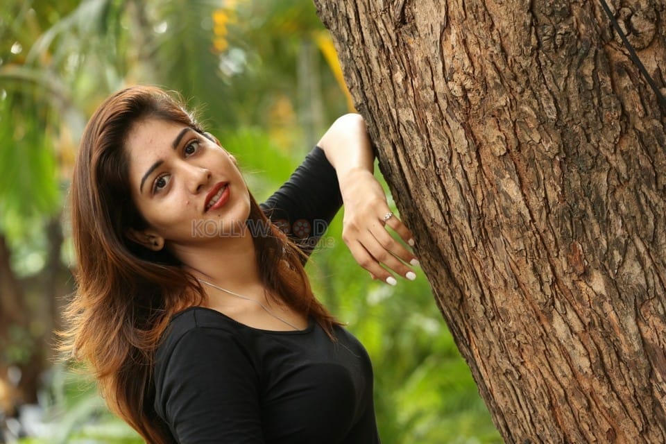 Tollywood Heroine Chandini Chowdary Photos 24