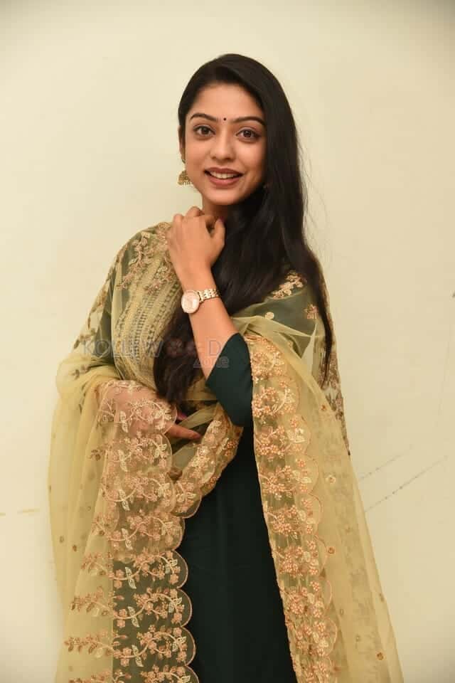 Varsha Bollamma at Stand Up Rahul Movie Trailer Launch Photos 02