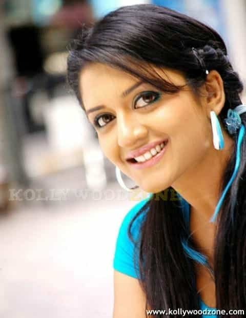 Vimala Raman Hot Pics 25