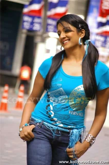 Vimala Raman Spicy Hot Pics 007