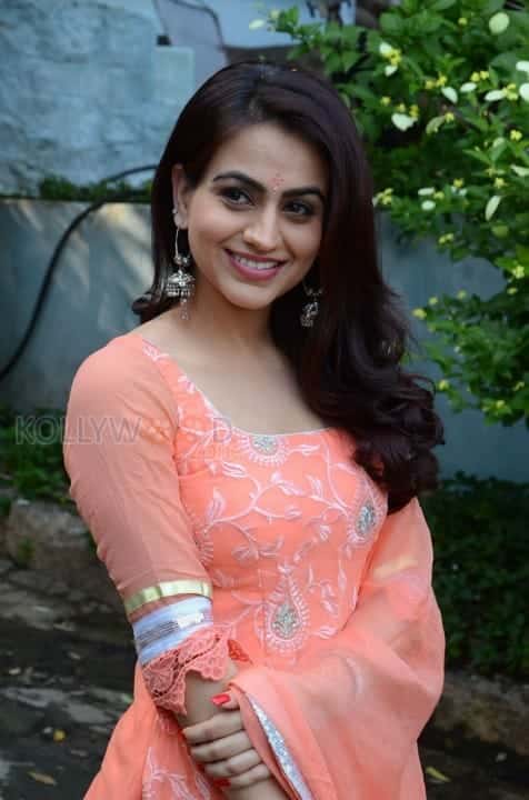 Actress Aksha At Bhadradri Movie Production No 1 Opening Photos 08