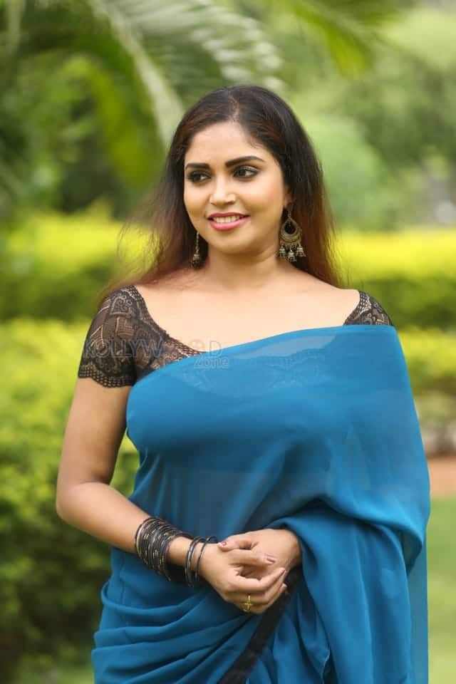 Actress Karunya Chowdary At 3 Monkeys Movie First Look Launch Photos 18