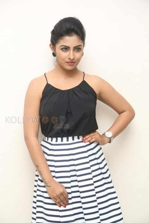 Actress Krithika Jayakumar New Pictures 31