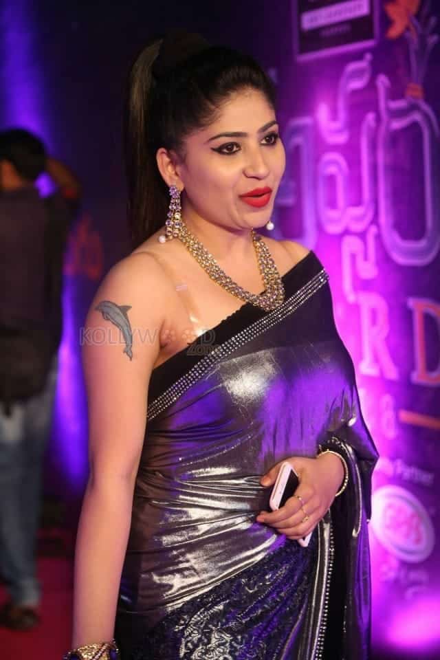 Actress Madhulagna Das At Zee Aspara Awards 2018 Photos 21