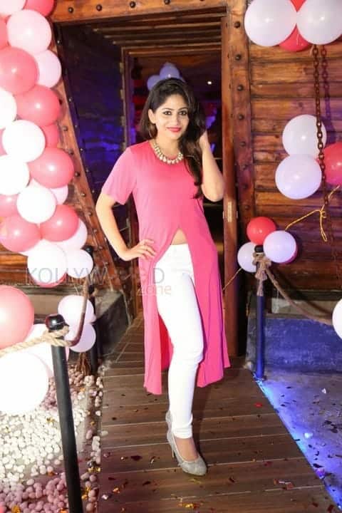 Actress Madhulagna Das New Stills 02