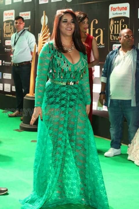 Actress Mumaith Khan At Iifa Utsavam 2017 Pictures 04