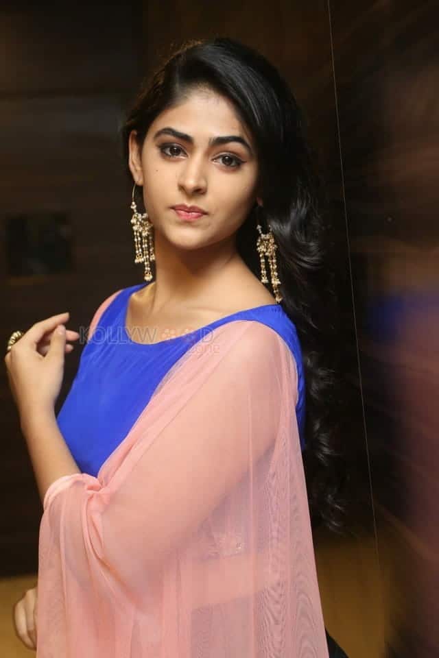 Actress Palak Lalwani At Juvva Movie Audio Launch Photos 42