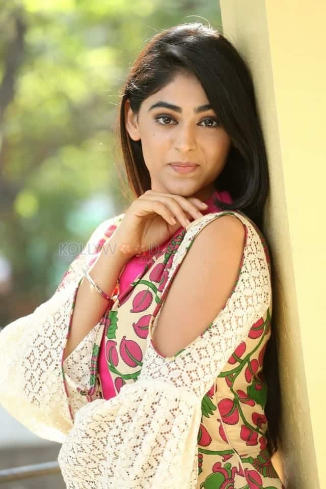 Actress Palak Lalwani Interview Photos 43