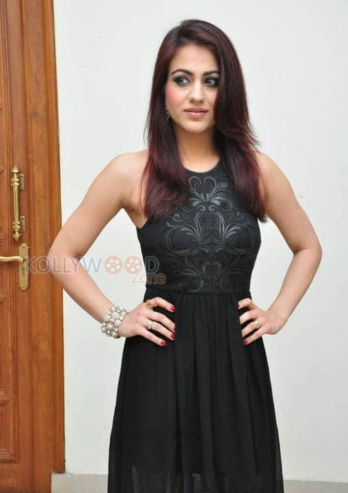 Aksha New Photos 03