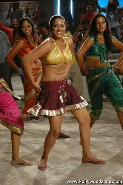 Hot Mumaith Khan Stills 19