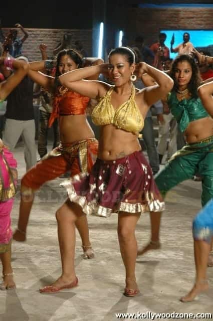 Hot Mumaith Khan Stills 21