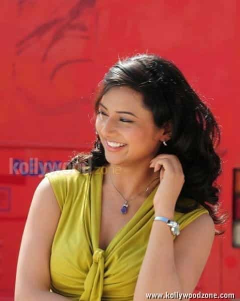 Isha Chawla Hot New Pictures 05