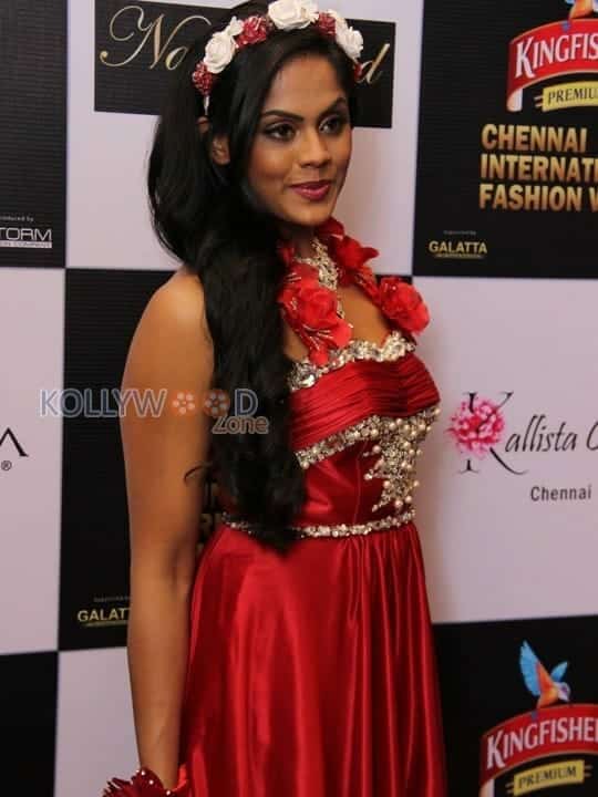 Karthika Nair At Chennai International Fashion Show Photos 02