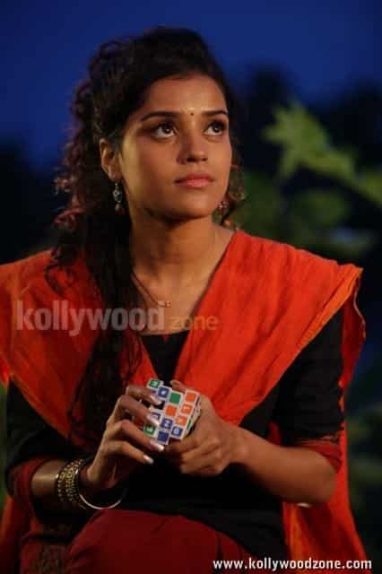 Koottam Movie Heroine Piaa Bajpai Hot Photos 07