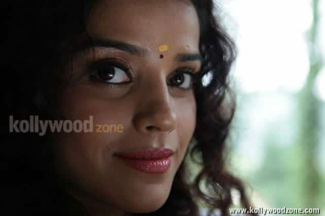 Koottam Movie Heroine Piaa Bajpai Hot Photos 10