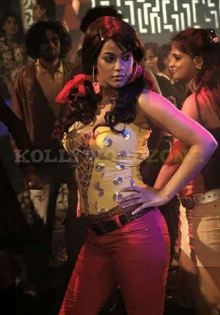 Mumaith Khan Sexy Photos 09