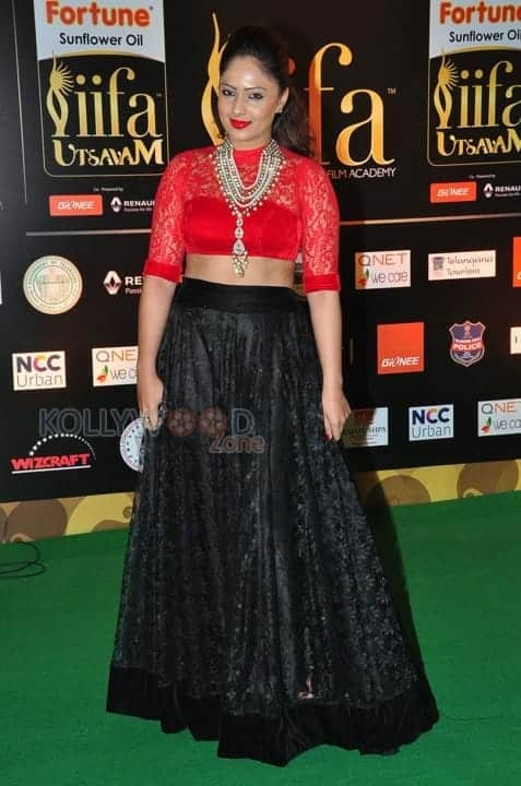 Nikesha Patel At Iifa Awards Photos 01