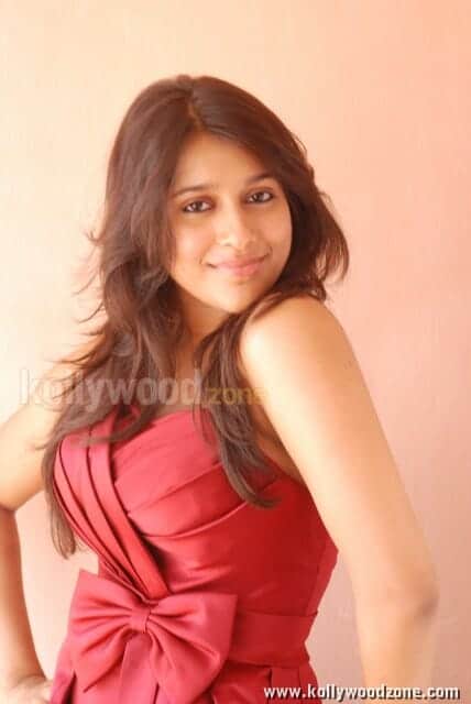 Rashmi Gautam Pictures 01