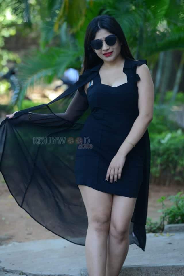 Ravana Lanka Movie Actress Madhu Lagna Das Photos 12