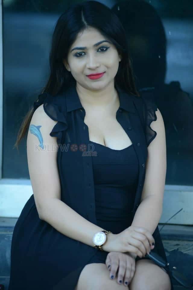 Ravana Lanka Movie Actress Madhu Lagna Das Photos 15