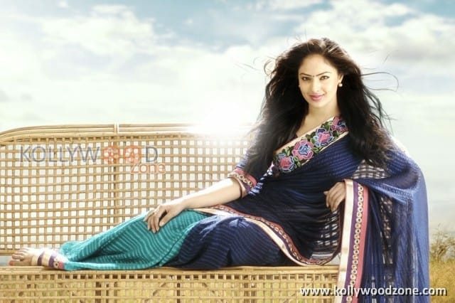 Sexy Actress Nikesha Patel Photos 03