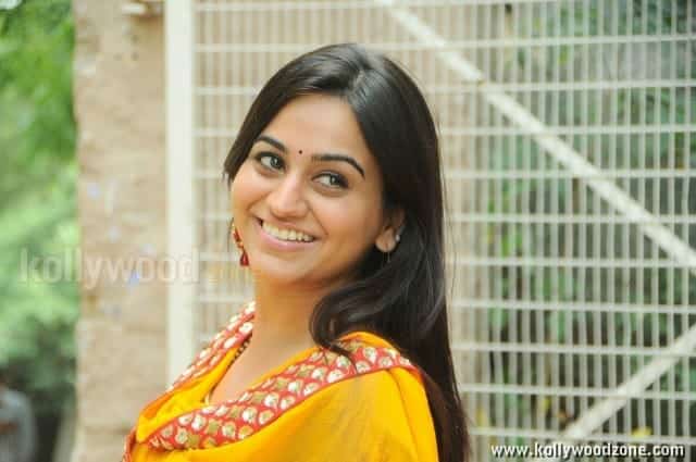 Telugu Actress Aksha Pictures 06