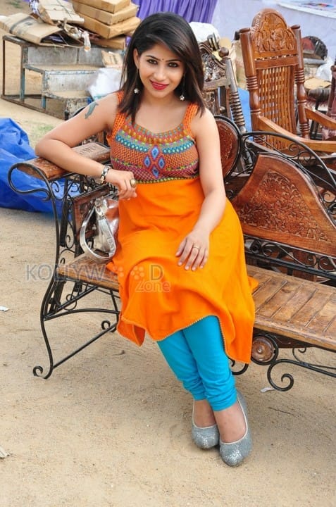 Telugu Actress Madhulagna Das Photos 01