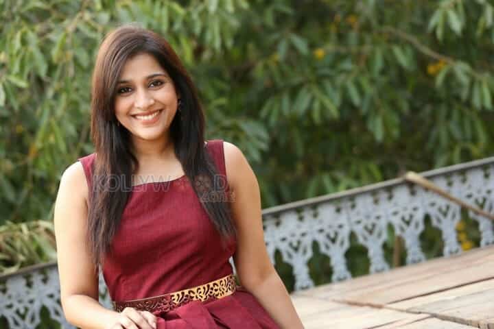 Telugu Actress Rashmi Gautam New Pictures 35