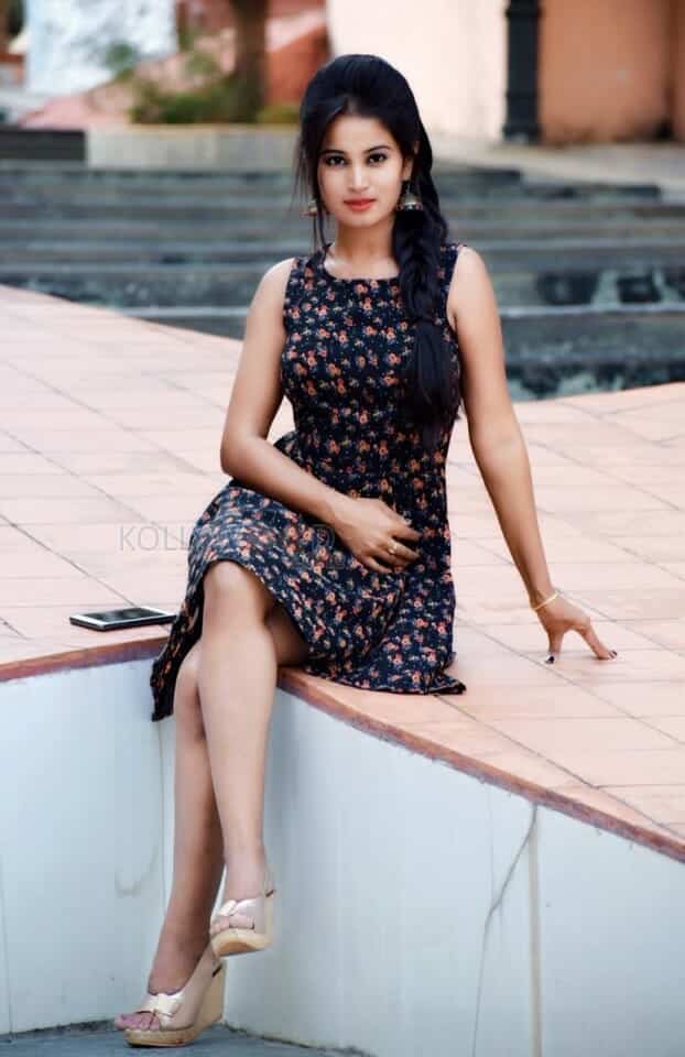 Actress Anusha Rai Photo Shoot Pictures 19