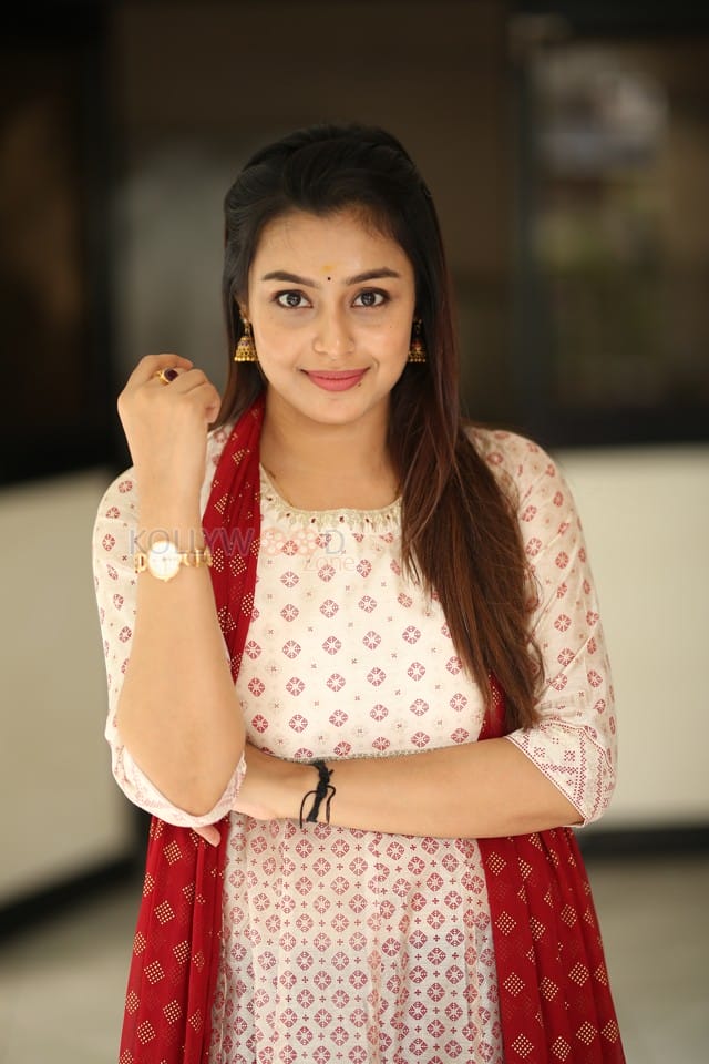 Heroine Mokksha at Alanati Ramachandrudu Interview Pictures 16