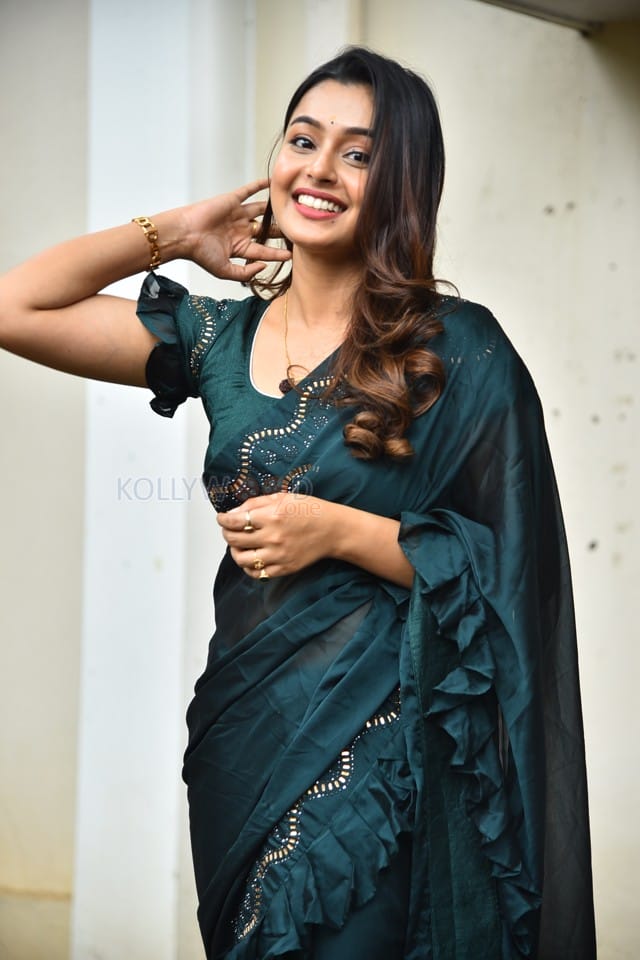 Heroine Mokksha at Alanati Ramachandrudu Movie Thanks Meet Pictures 14