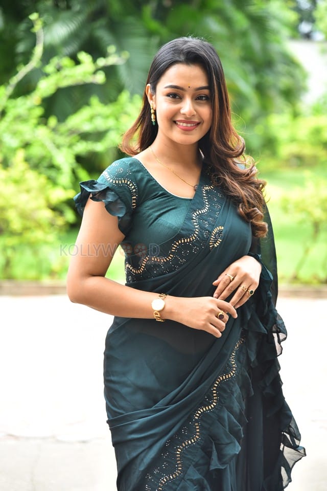 Heroine Mokksha at Alanati Ramachandrudu Movie Thanks Meet Pictures 42