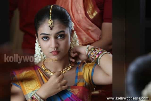 Thirumanam Ennum Nikka Nazriya Nazeem Pictures 04