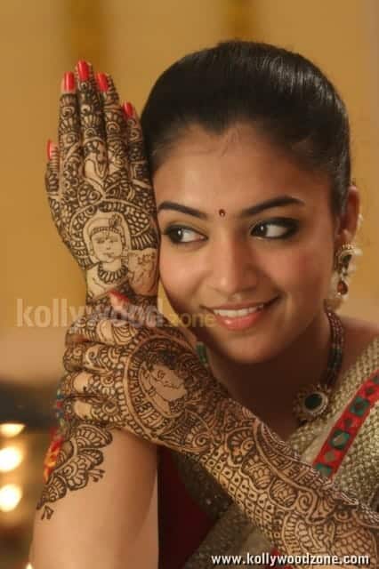 Thirumanam Ennum Nikka Nazriya Nazeem Pictures 18