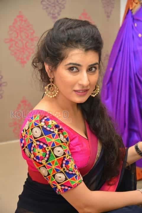 Actress Archana At Srinivasa Textiles Launch Photos 02