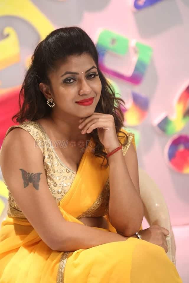 Actress Geethanjali New Images 02