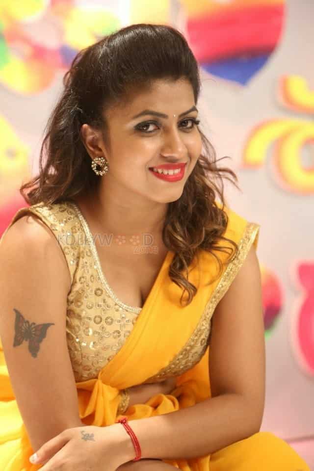 Actress Geethanjali New Images 07