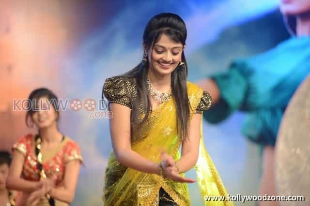 Actress Nikitha Narayan Sexy Varna Dance Performance Pictures 02