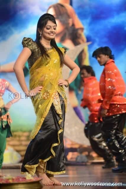 Actress Nikitha Narayan Sexy Varna Dance Performance Pictures 04